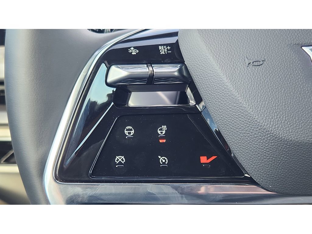 New 2026 Cadillac Vistiq Sport w/ LPO, Floor Liner Package image 9