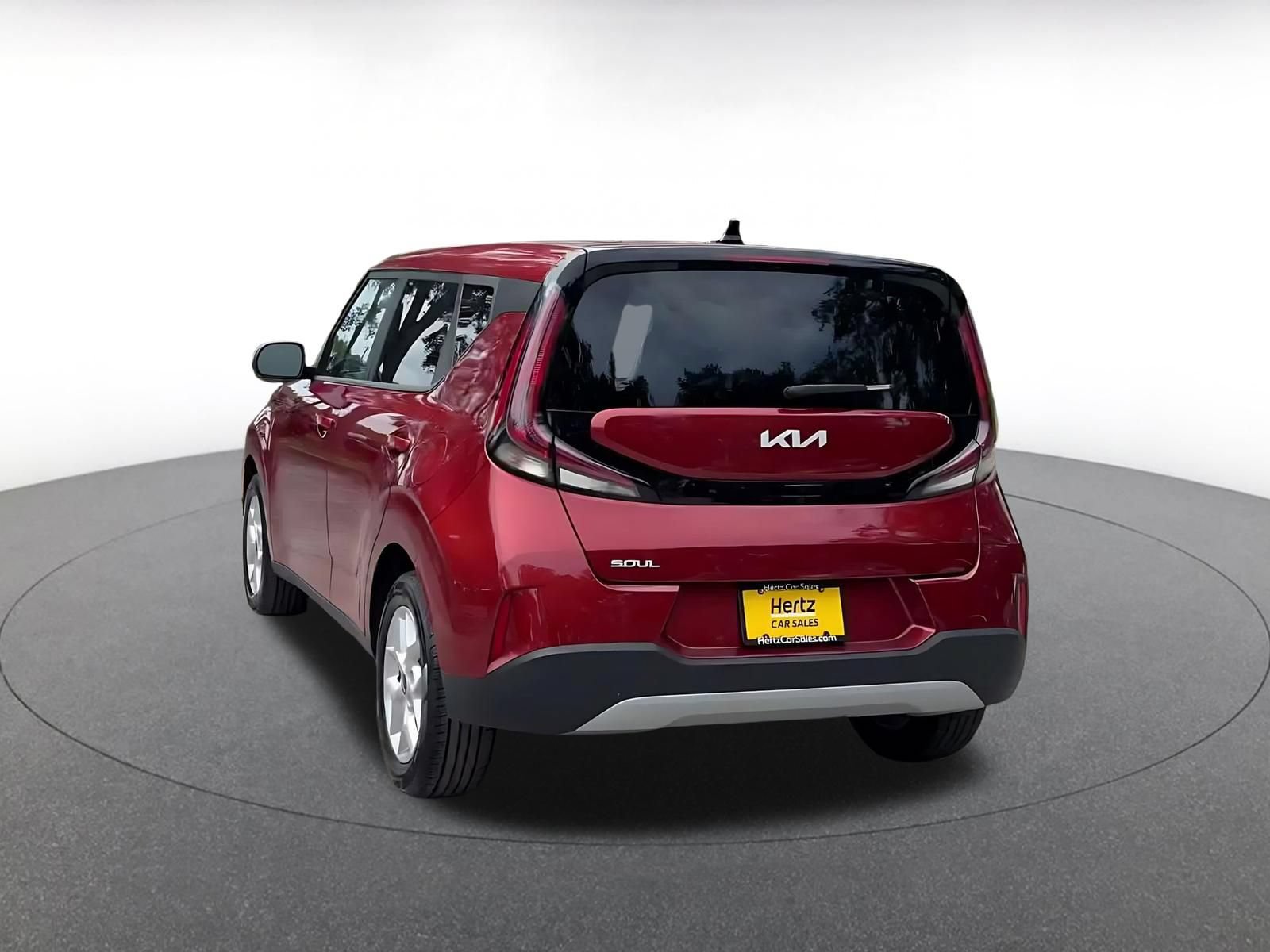 Used 2025 Kia Soul LX w/ LX Technology Package FWD image 10