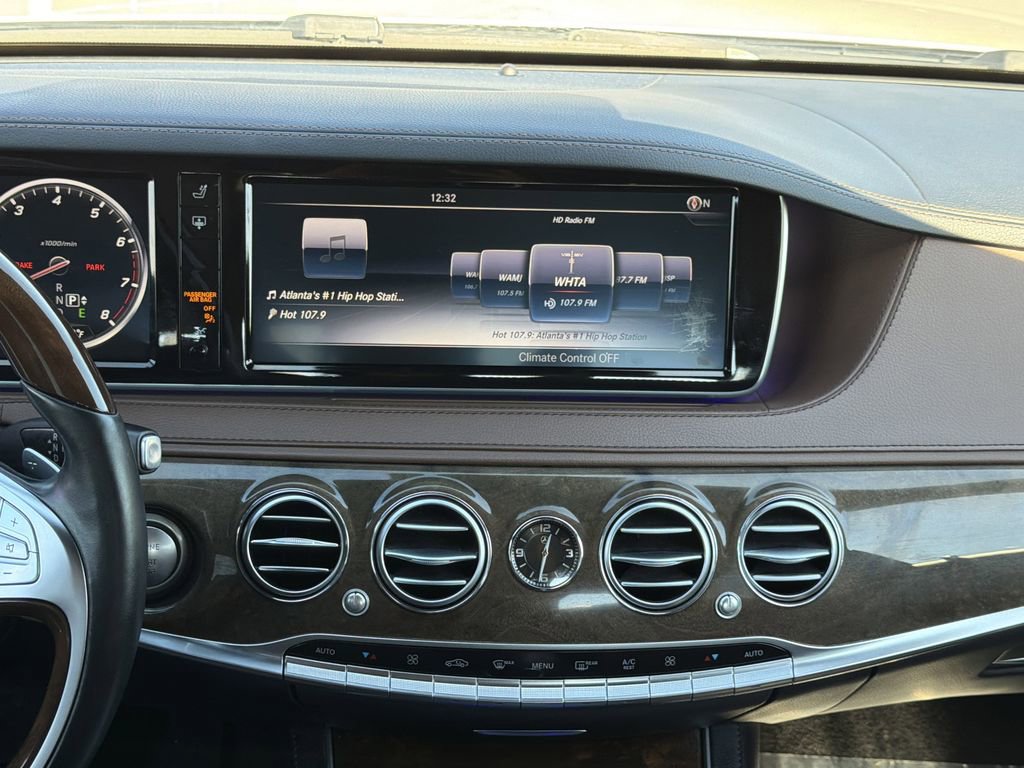 Used 2016 Mercedes-Benz S 550 4MATIC Sedan image 4