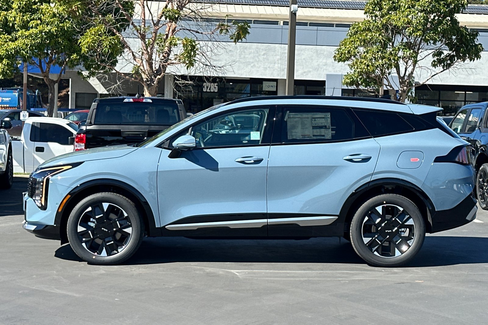 New 2027 Kia Sportage SX Prestige AWD/4WD image 7