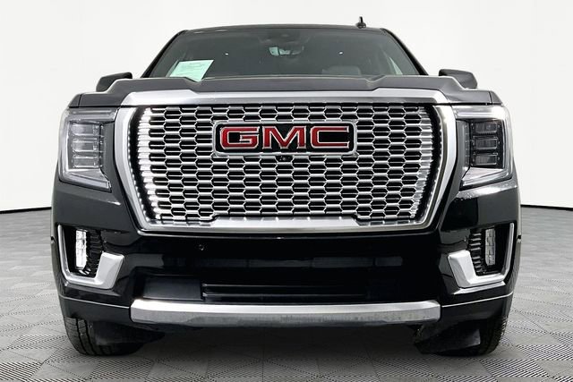 Used 2024 GMC Yukon Denali w/ Advanced Technology Package AWD/4WD image 2