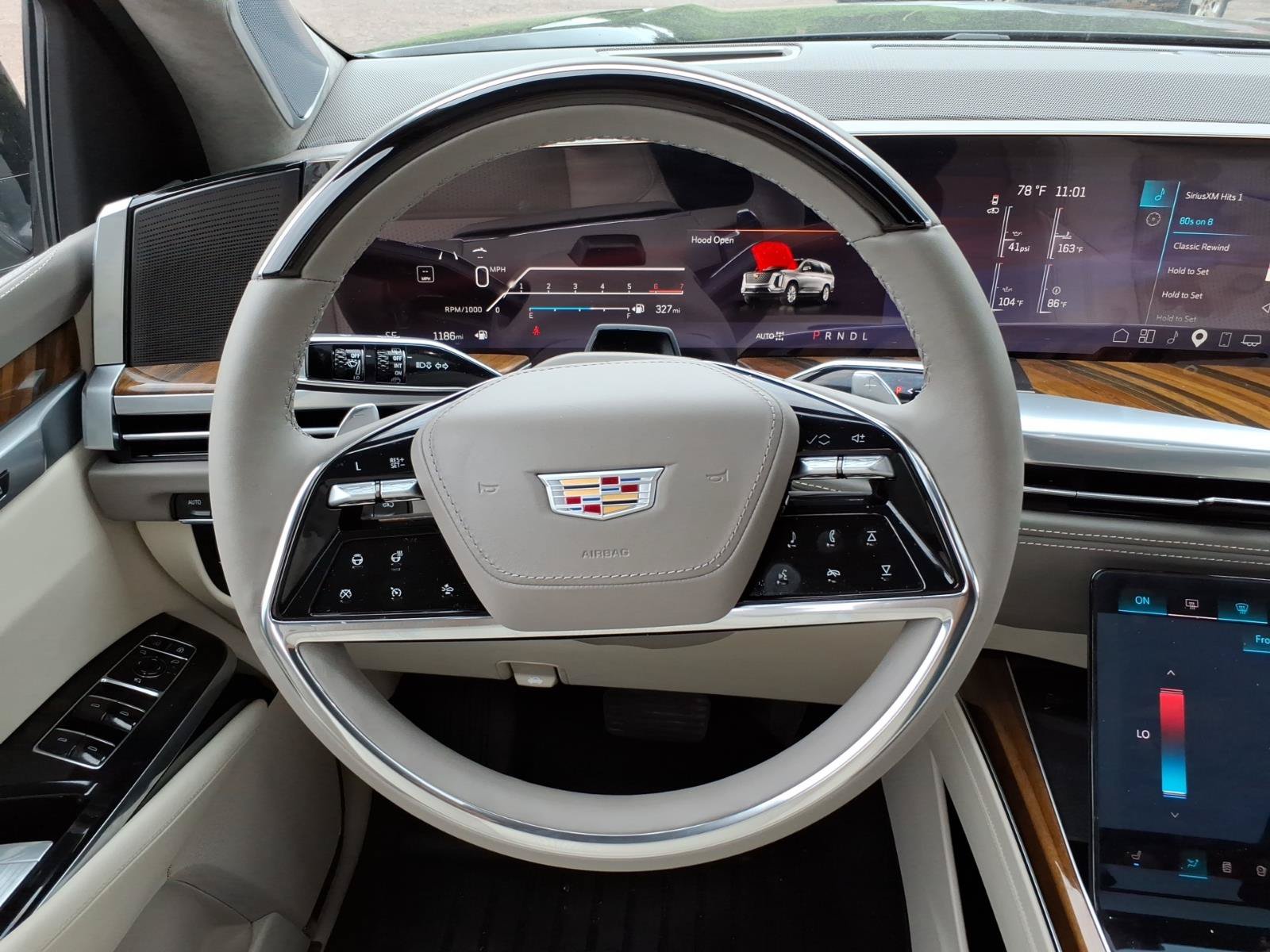 Used 2026 Cadillac Escalade ESV Platinum Sport AWD/4WD image 20