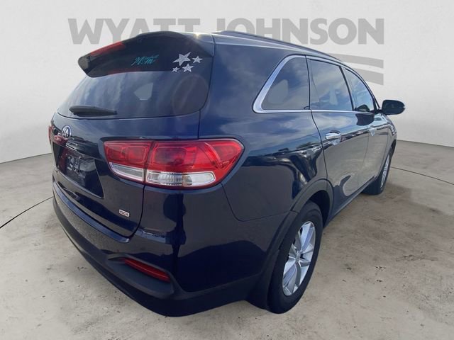 Used 2018 Kia Sorento FWD image 9