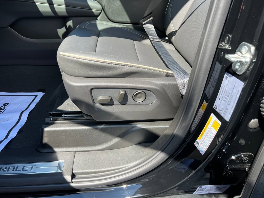 New 2026 Chevrolet Suburban Premier w/ Sun And Tow Package image 35