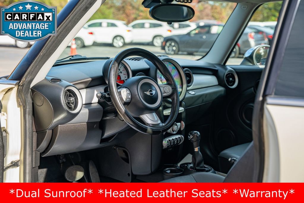 Used 2010 MINI Cooper Hardtop image 14
