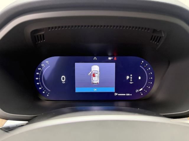 New 2026 Volvo XC60 B5 Plus w/ Protection Package Premier image 18