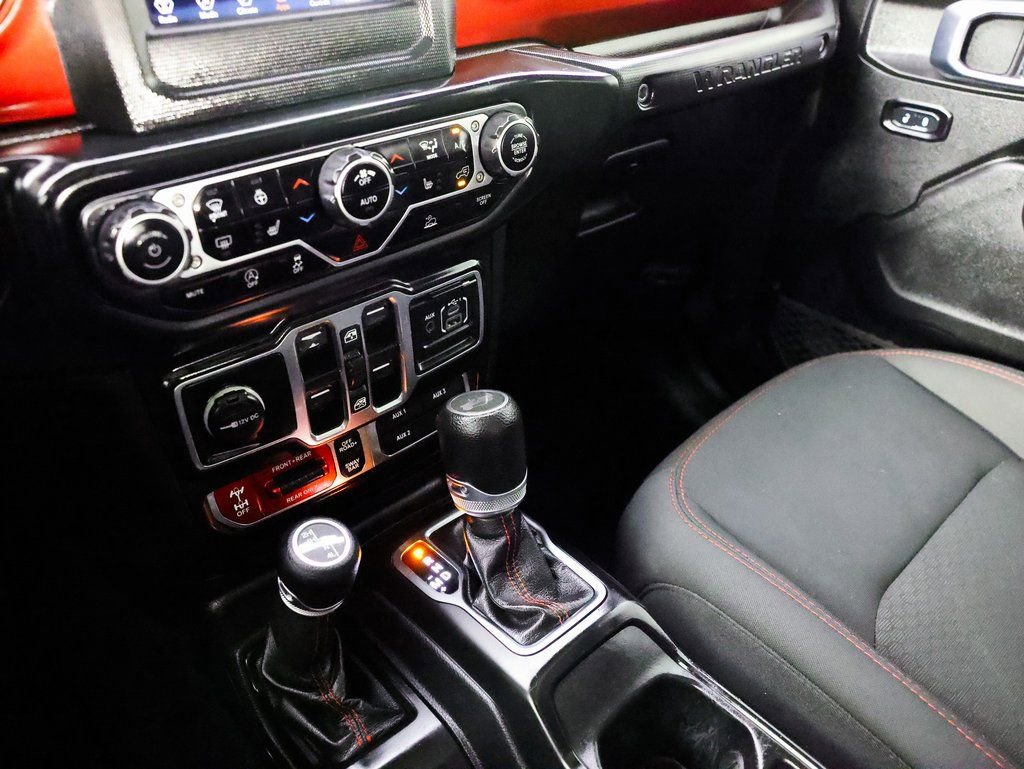 Used 2021 Jeep Wrangler Unlimited Rubicon w/ Cold Weather Group image 10