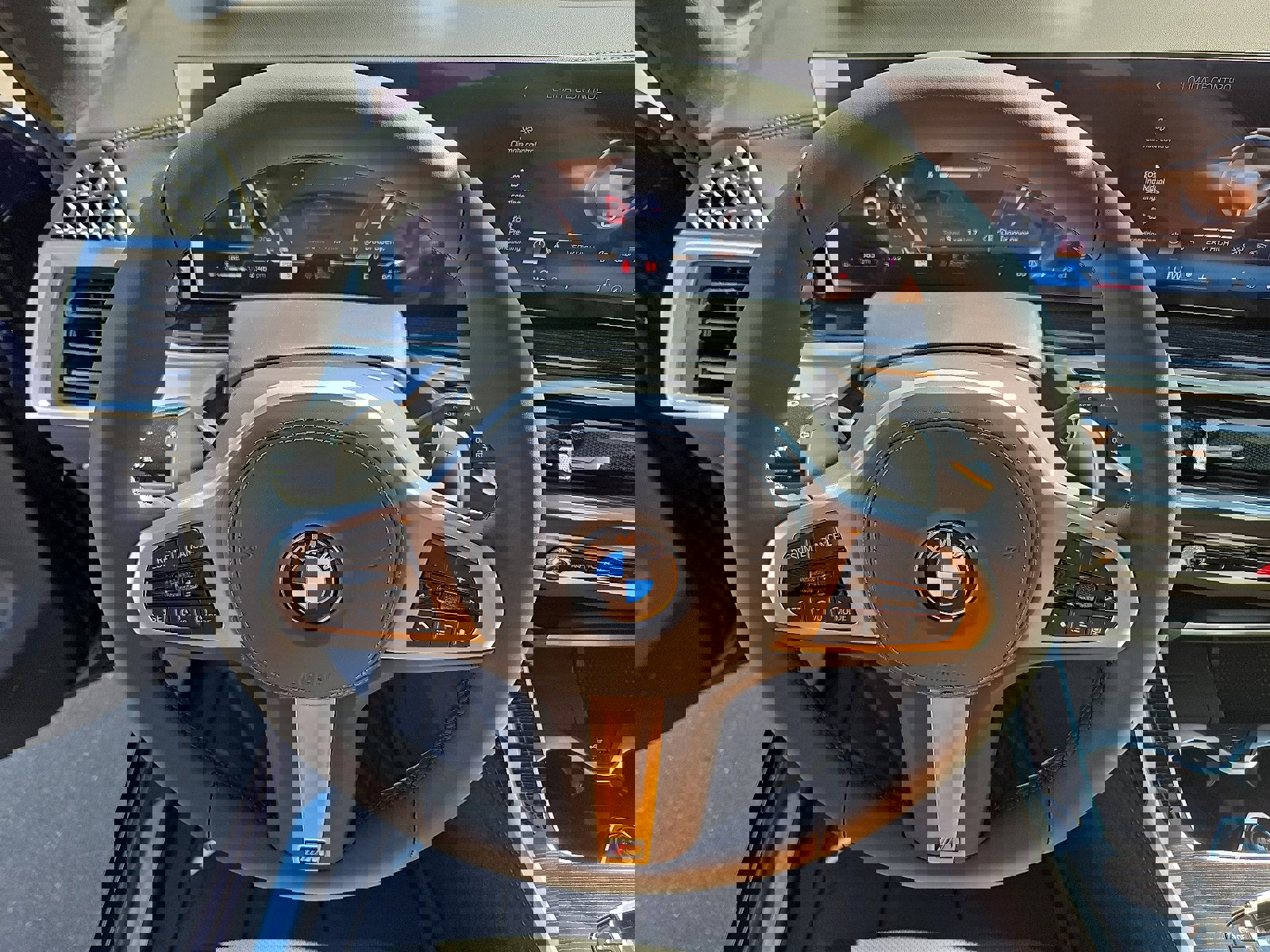 New 2026 BMW X7 xDrive40i w/ M Sport Package image 8