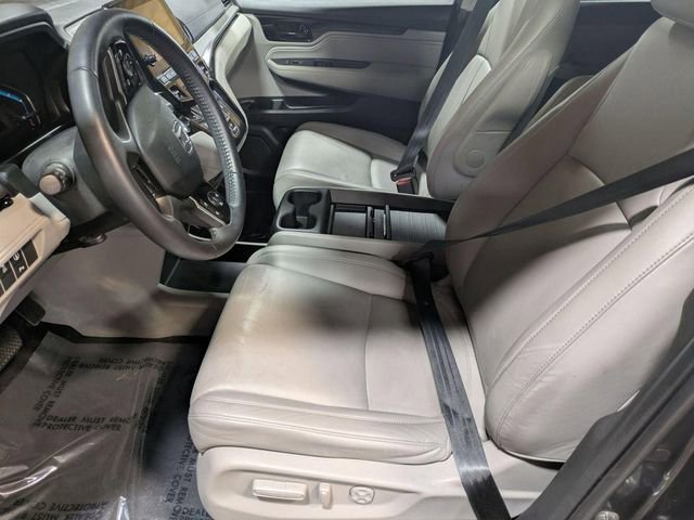 Used 2023 Honda Odyssey Touring image 11