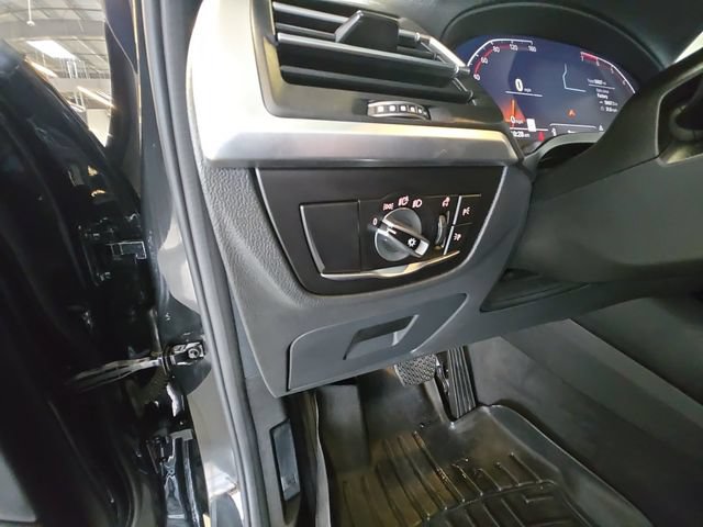 Used 2023 BMW X3 xDrive30i w/ Premium Package w/ZPA AWD/4WD image 26