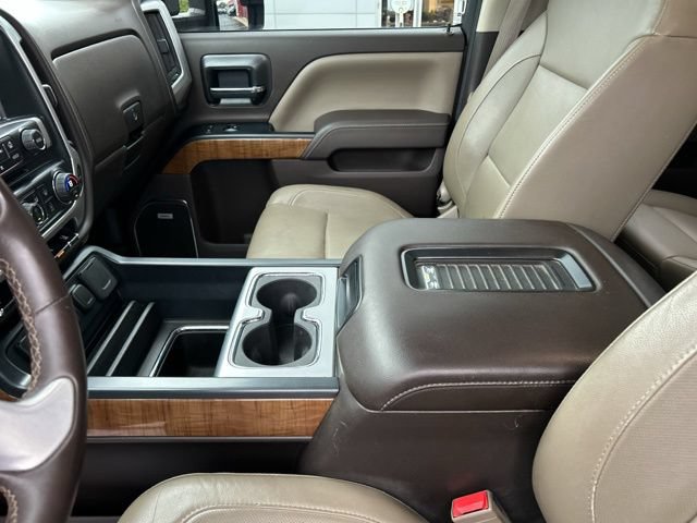 Used 2016 GMC Sierra 2500 SLT w/ Driver Alert Package AWD/4WD image 34