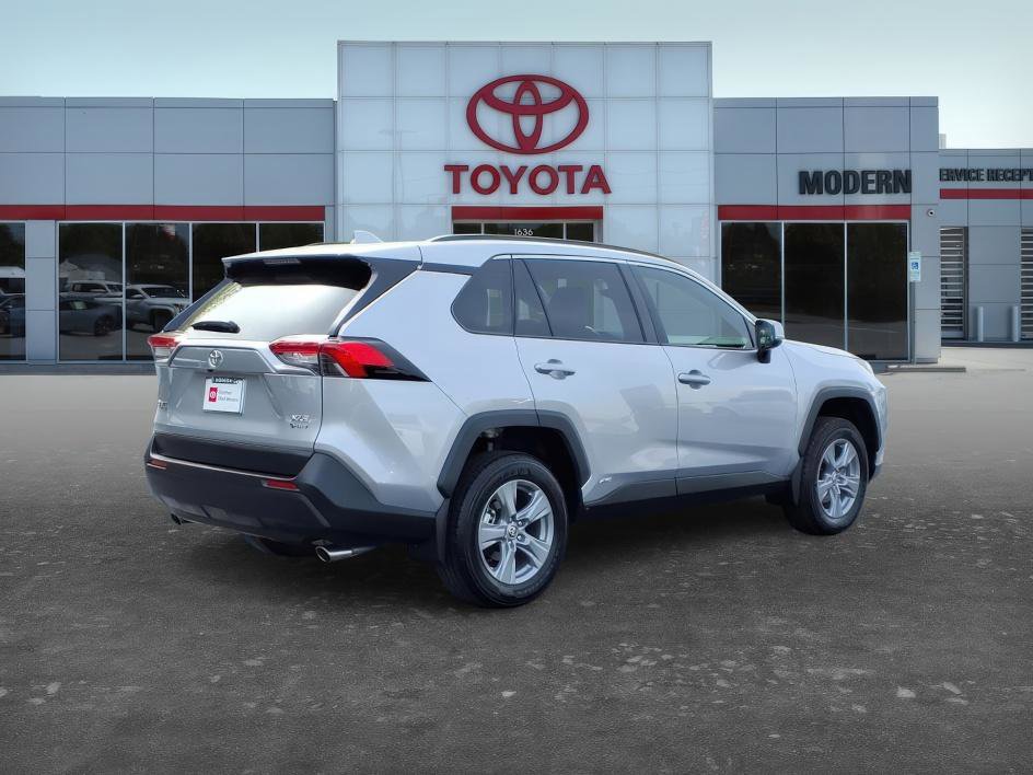 Certified 2025 Toyota RAV4 XLE w/ Convenience Package image 6