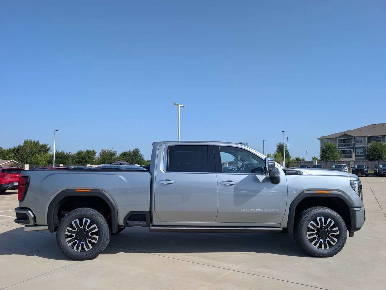 New 2026 GMC Sierra 2500 Denali Ultimate AWD/4WD image 3