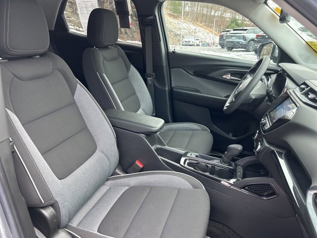 Used 2023 Chevrolet TrailBlazer LT w/ Convenience Package image 8