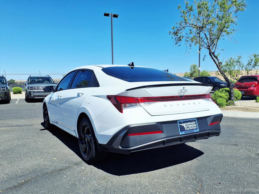 New 2026 Hyundai Elantra Sport image 4