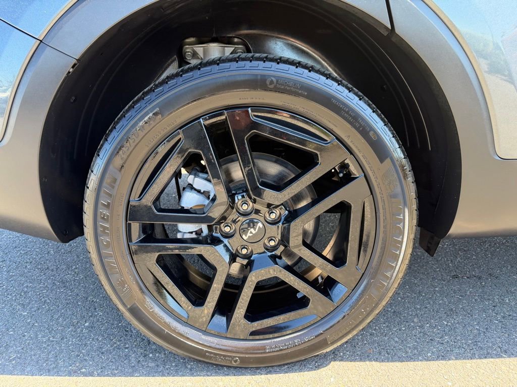 Used 2023 Kia Telluride EX X-Line AWD/4WD image 9