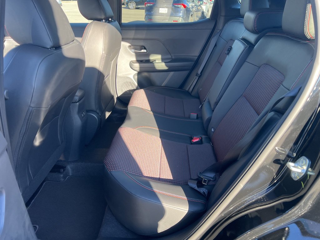 New 2026 Nissan Kicks SR w/ Cold Weather Package AWD/4WD image 32