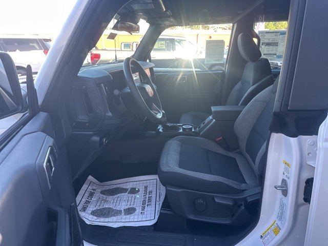 New 2025 Ford Bronco 4-Door image 14