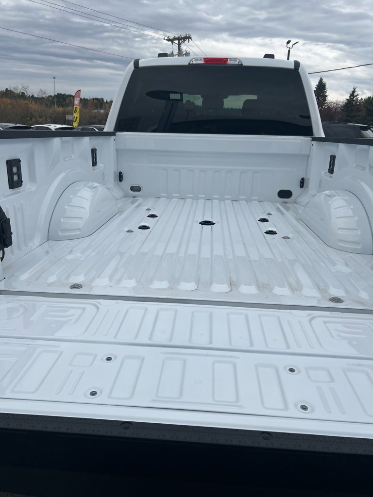 New 2026 Ford F350 XLT image 9