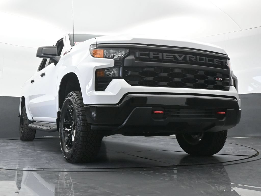 Used 2024 Chevrolet Silverado 1500 Custom Trail Boss AWD/4WD image 68