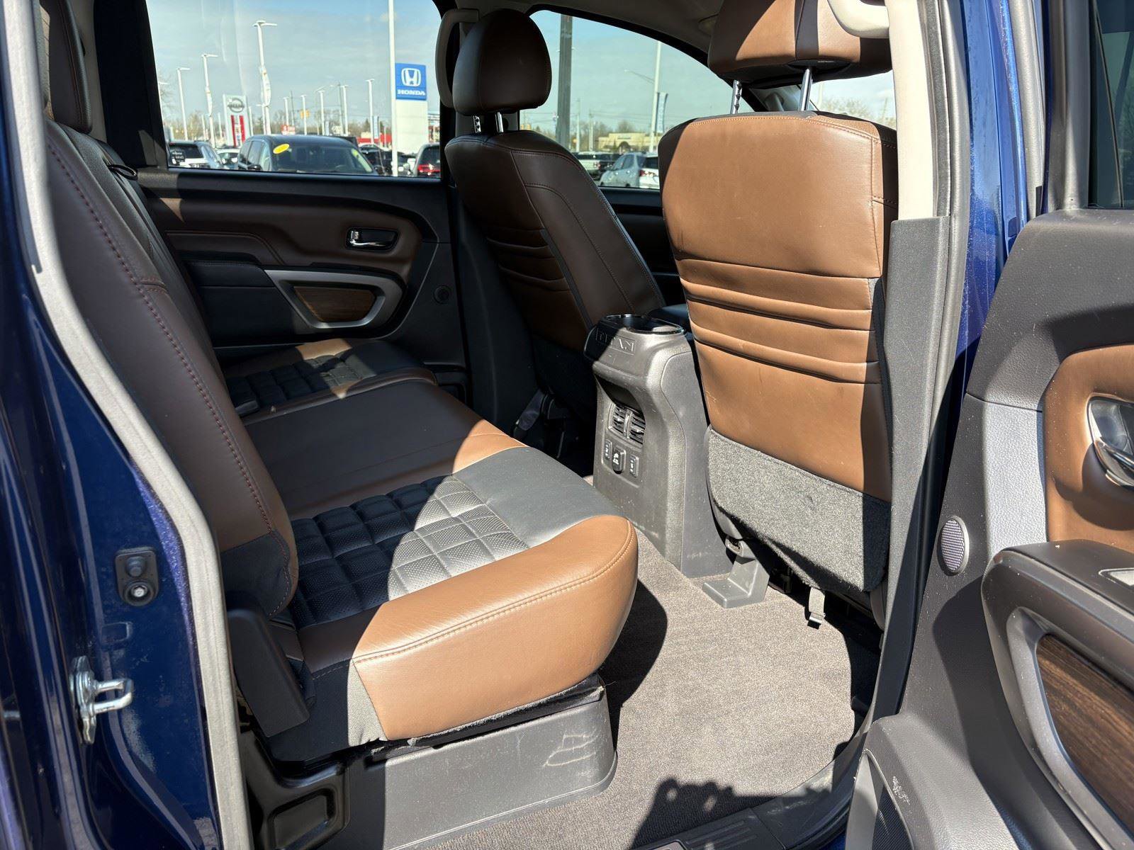 Used 2017 Nissan Titan Platinum Reserve image 12