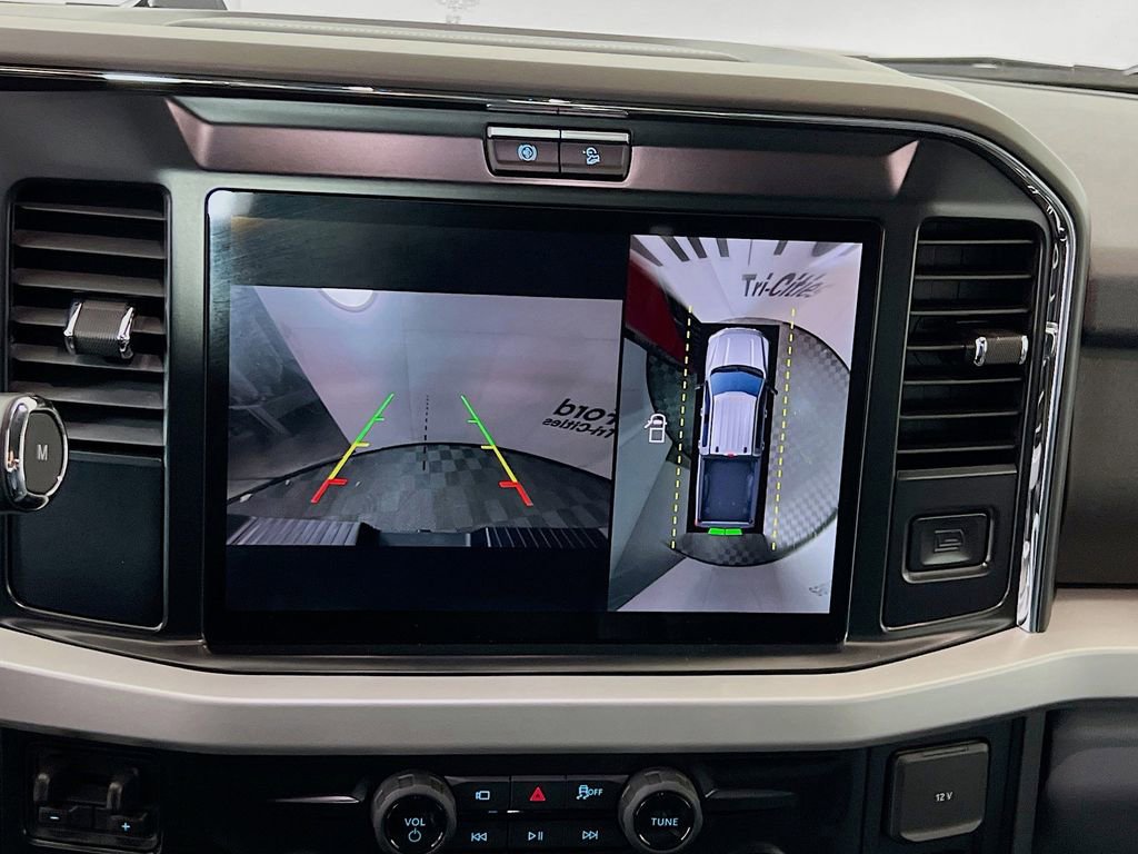 New 2026 Ford F250 XLT w/ XLT Premium Package image 21