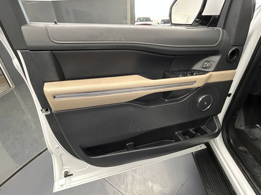 Used 2024 Ford Expedition Max Limited RWD image 56