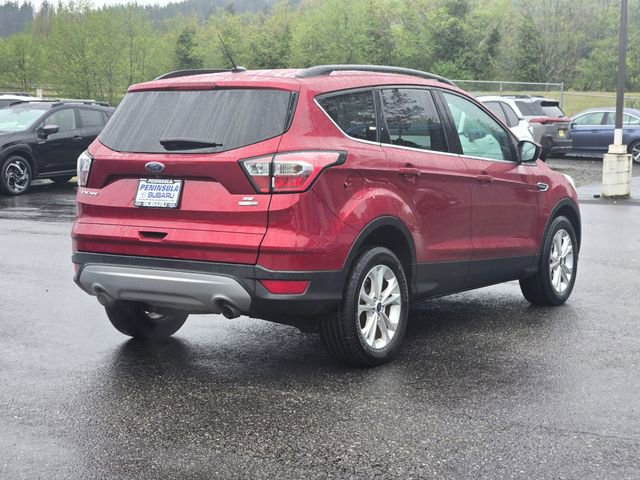 Used 2017 Ford Escape SE w/ Equipment Group 201A image 8