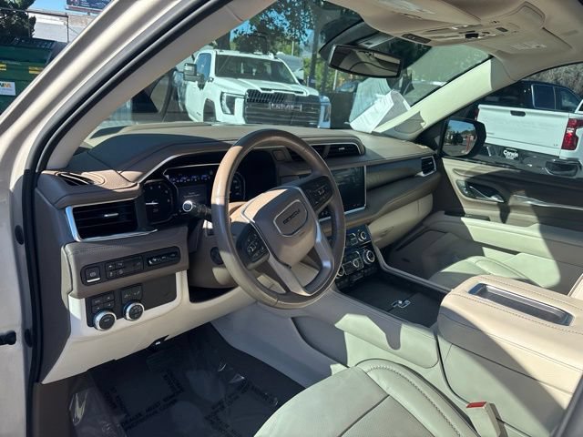 Used 2021 GMC Yukon Denali AWD/4WD image 11