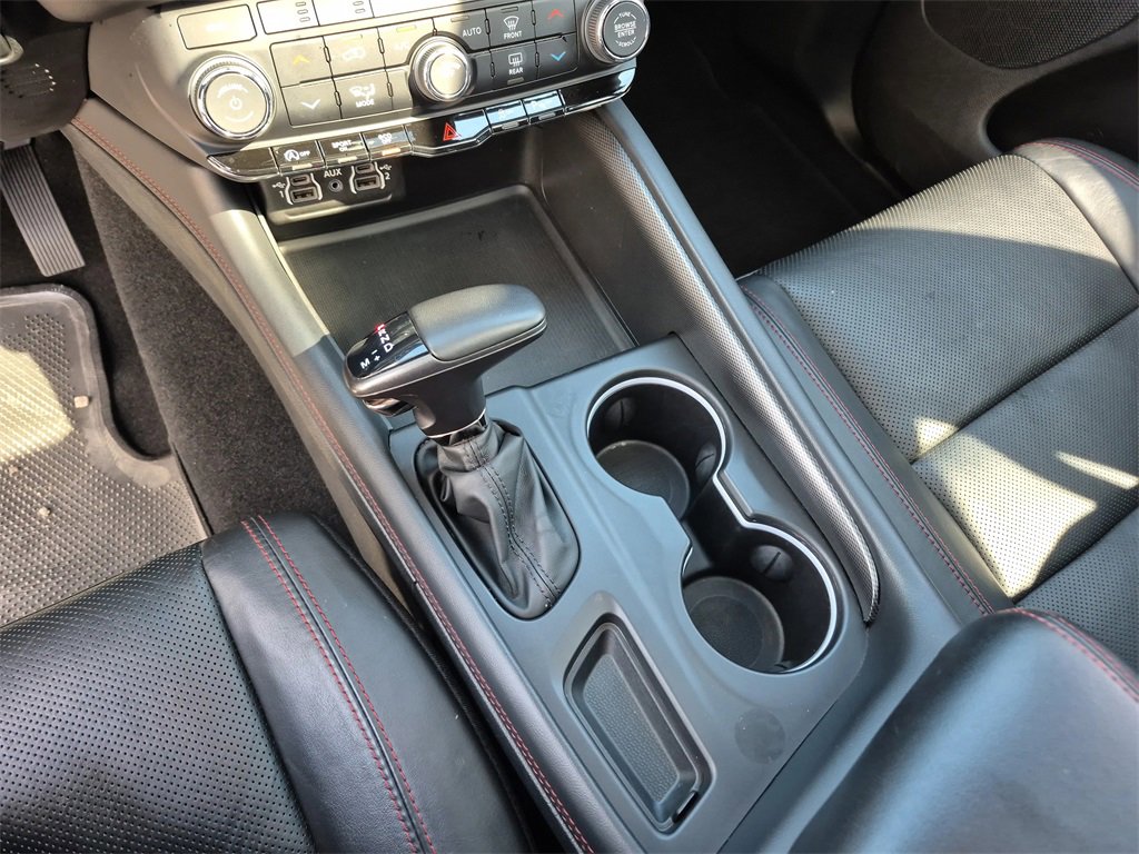 Used 2024 Dodge Durango GT image 15
