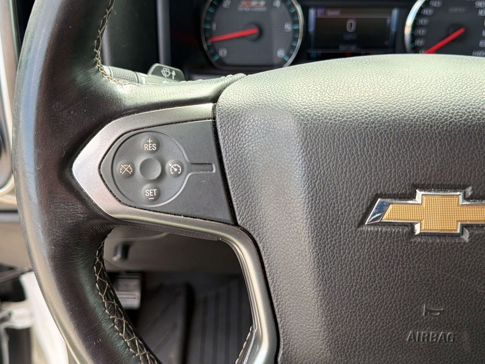 Used 2017 Chevrolet Silverado 1500 LT w/ All Star Edition AWD/4WD image 17
