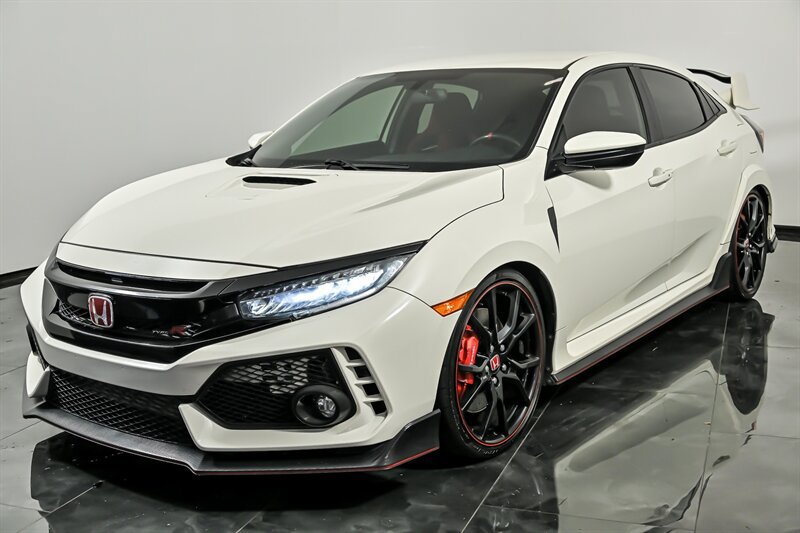 Used 2019 Honda Civic Type R image 5