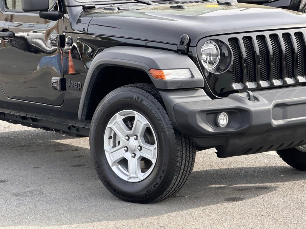 Used 2021 Jeep Wrangler Unlimited Sport image 37