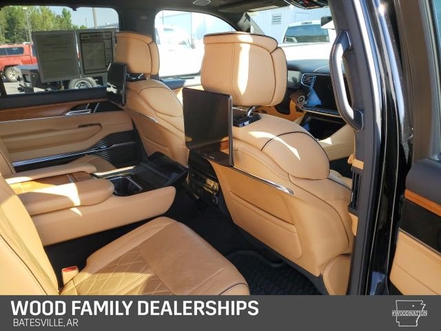 Used 2024 Jeep Grand Wagoneer L Series III w/ Rear Seat Video Group 1 image 31