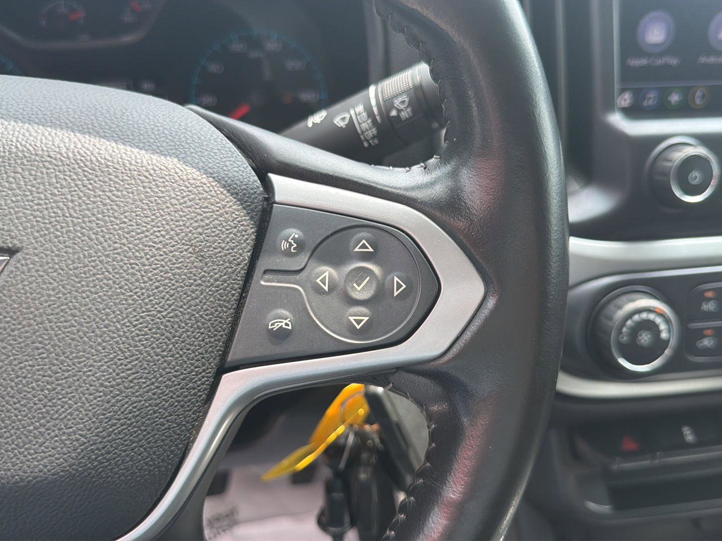 Used 2021 Chevrolet Colorado LT RWD image 27