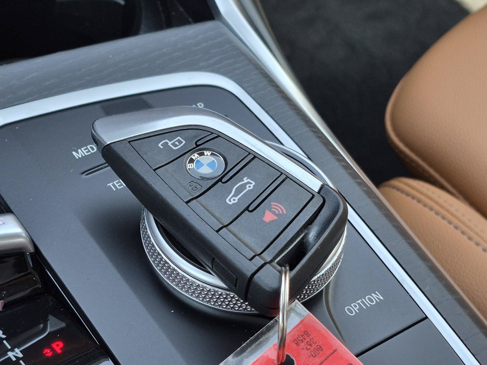 Used 2026 BMW 330i Sedan RWD image 36