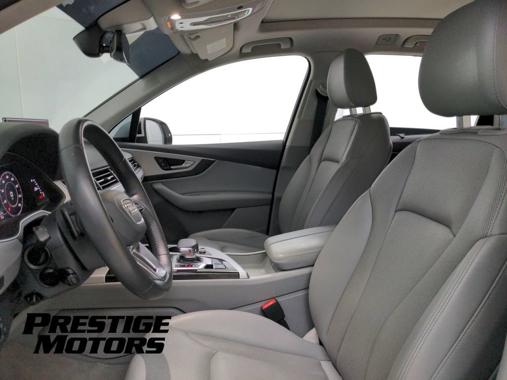 Used 2019 Audi Q7 2.0T Premium Plus w/ Premium Plus Package AWD/4WD image 14