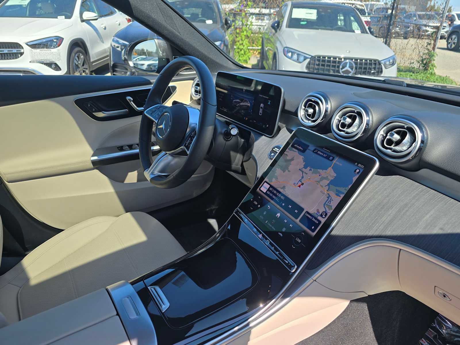 Used 2025 Mercedes-Benz C 300 4MATIC Sedan image 12