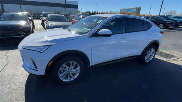 New 2026 Buick Envista Preferred image 6