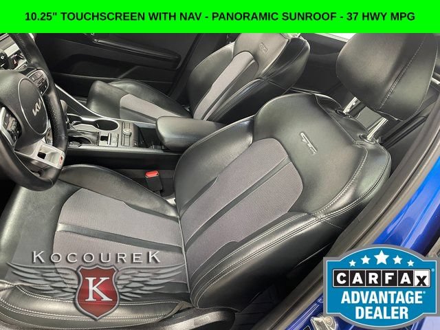 Used 2022 Kia K5 GT-Line w/ GT-Line FWD Premium Package image 12