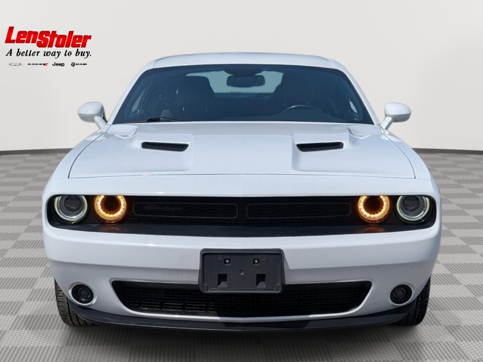 Used 2019 Dodge Challenger SXT w/ Blacktop Package image 8