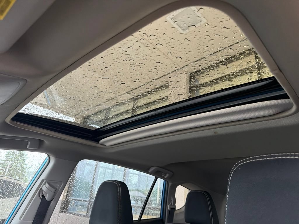 Used 2018 Toyota RAV4 XLE AWD/4WD image 11