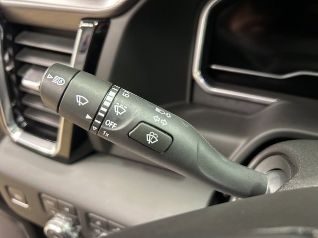 Used 2024 GMC Sierra 3500 Denali Ultimate image 23