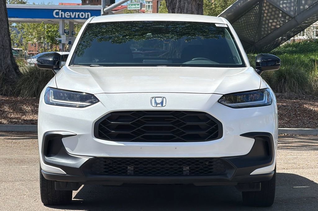 Used 2023 Honda HR-V Sport image 9