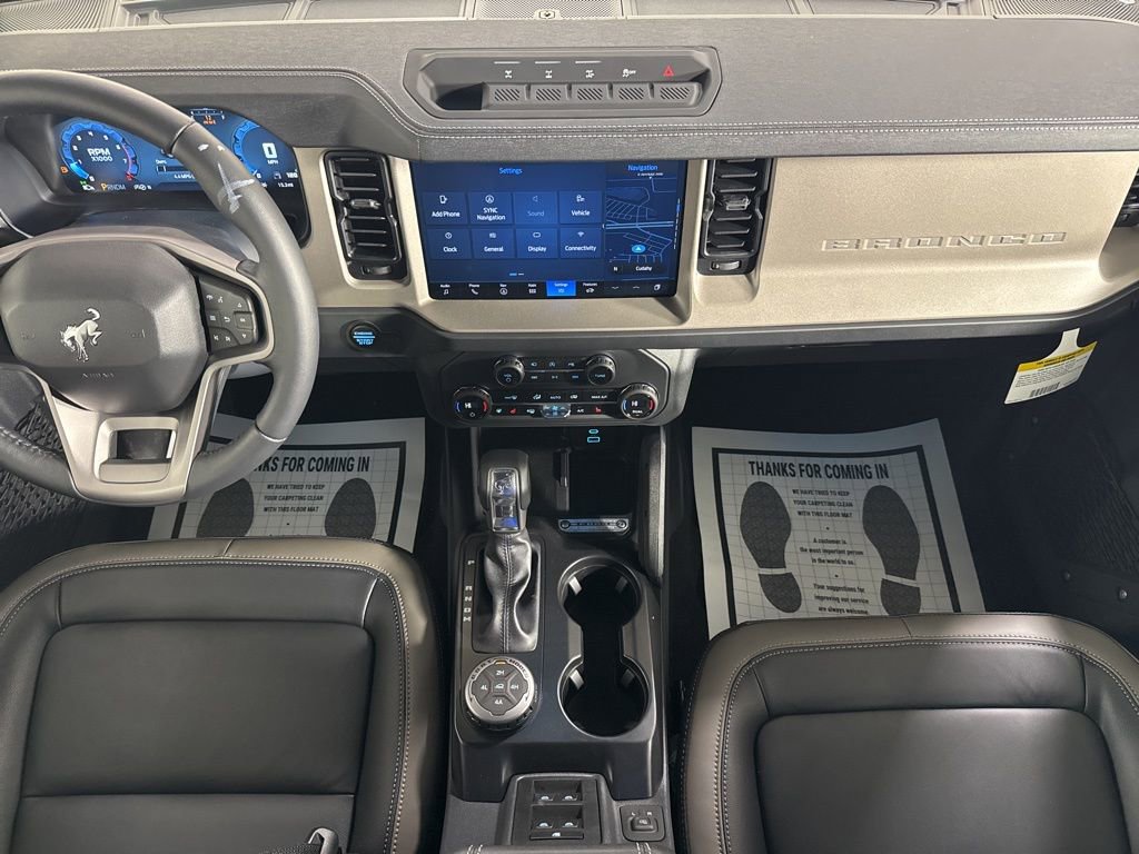 New 2025 Ford Bronco Outer Banks w/ Sasquatch Package image 23