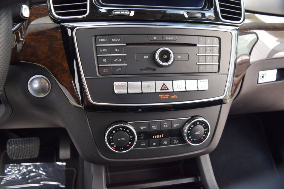 Used 2016 Mercedes-Benz GLE 300d 4MATIC w/ Premium Package image 58