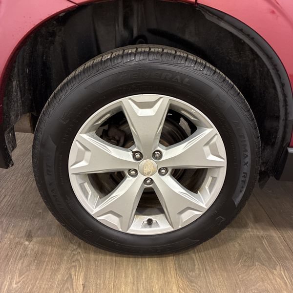 Used 2016 Subaru Forester 2.5i w/ Alloy Wheel Package AWD/4WD image 27