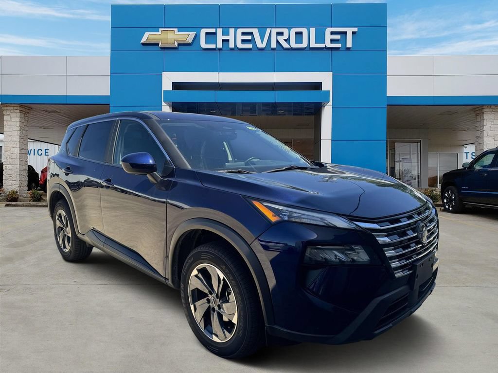 Used 2025 Nissan Rogue SV