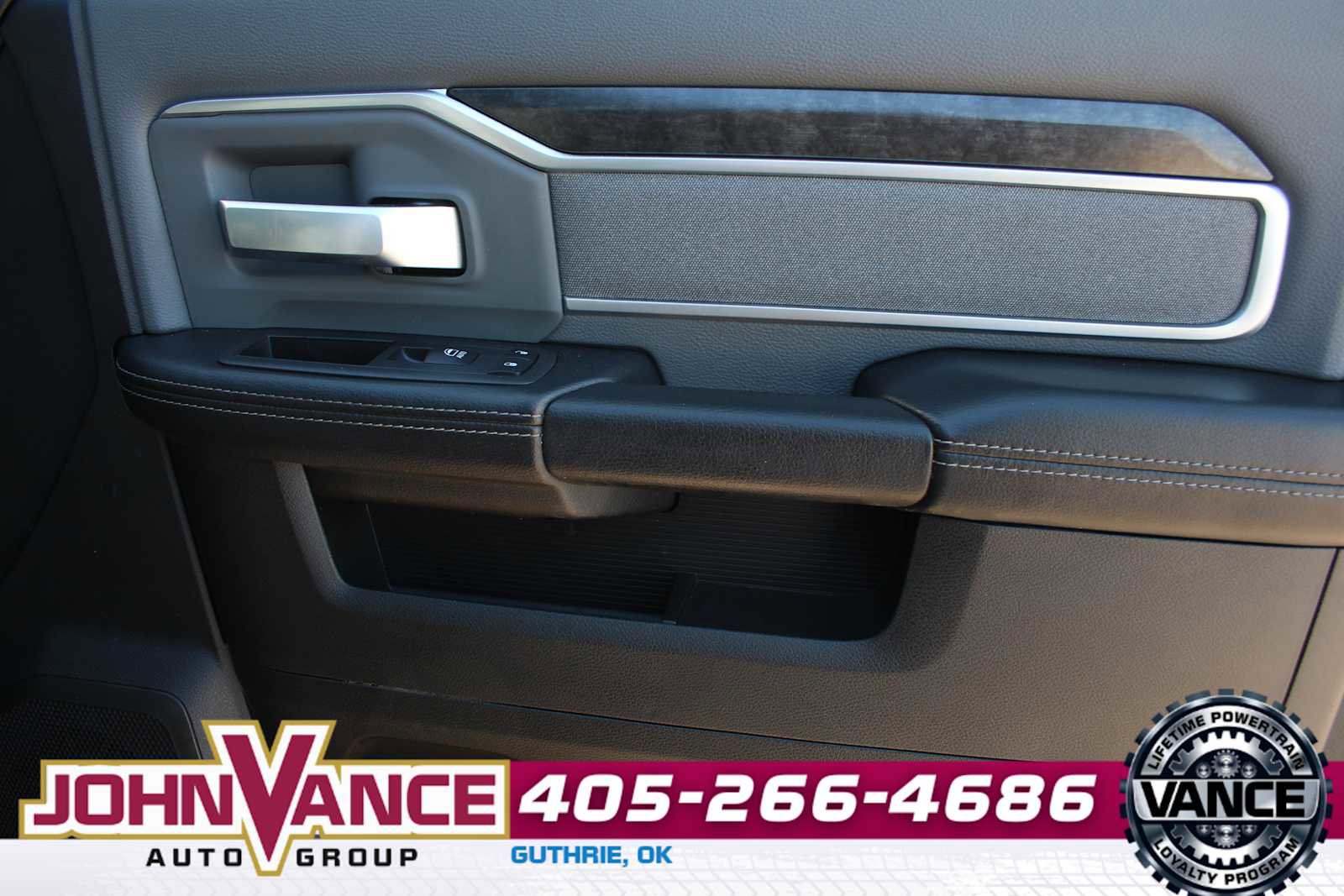 Used 2022 RAM 2500 Big Horn w/ Snow Chief Group image 16