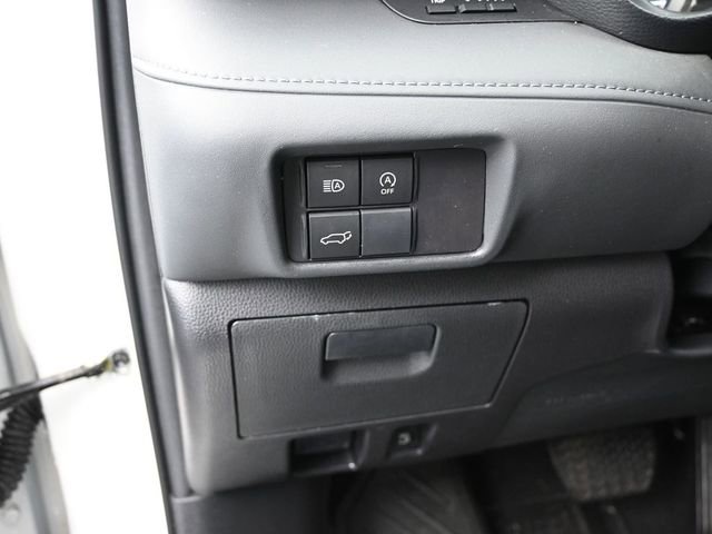Certified 2023 Toyota Highlander XLE image 27